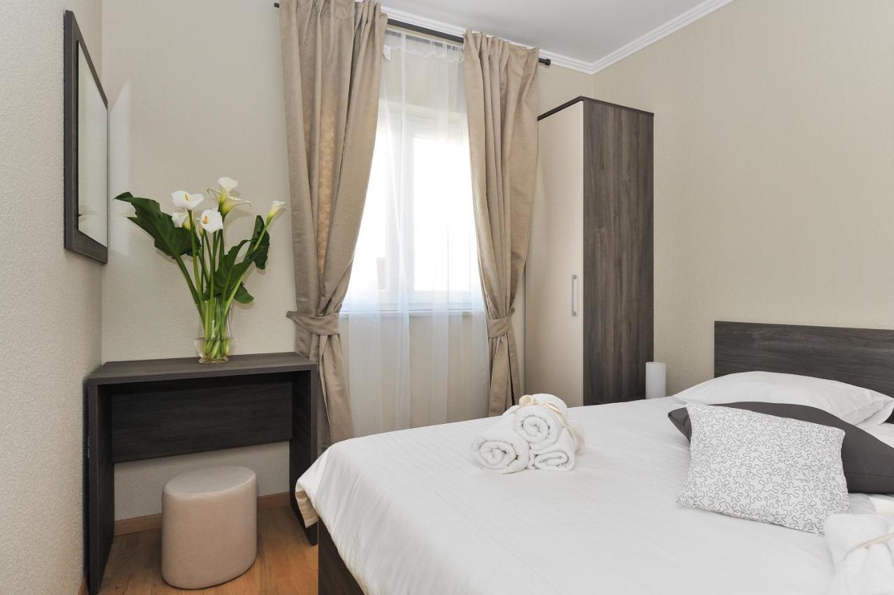 Apartmani Peric 1 Meka Draga Оброваць Екстер'єр фото