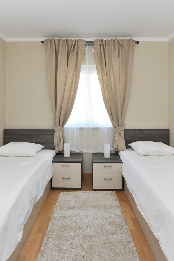 Apartmani Peric 1 Meka Draga Оброваць Екстер'єр фото