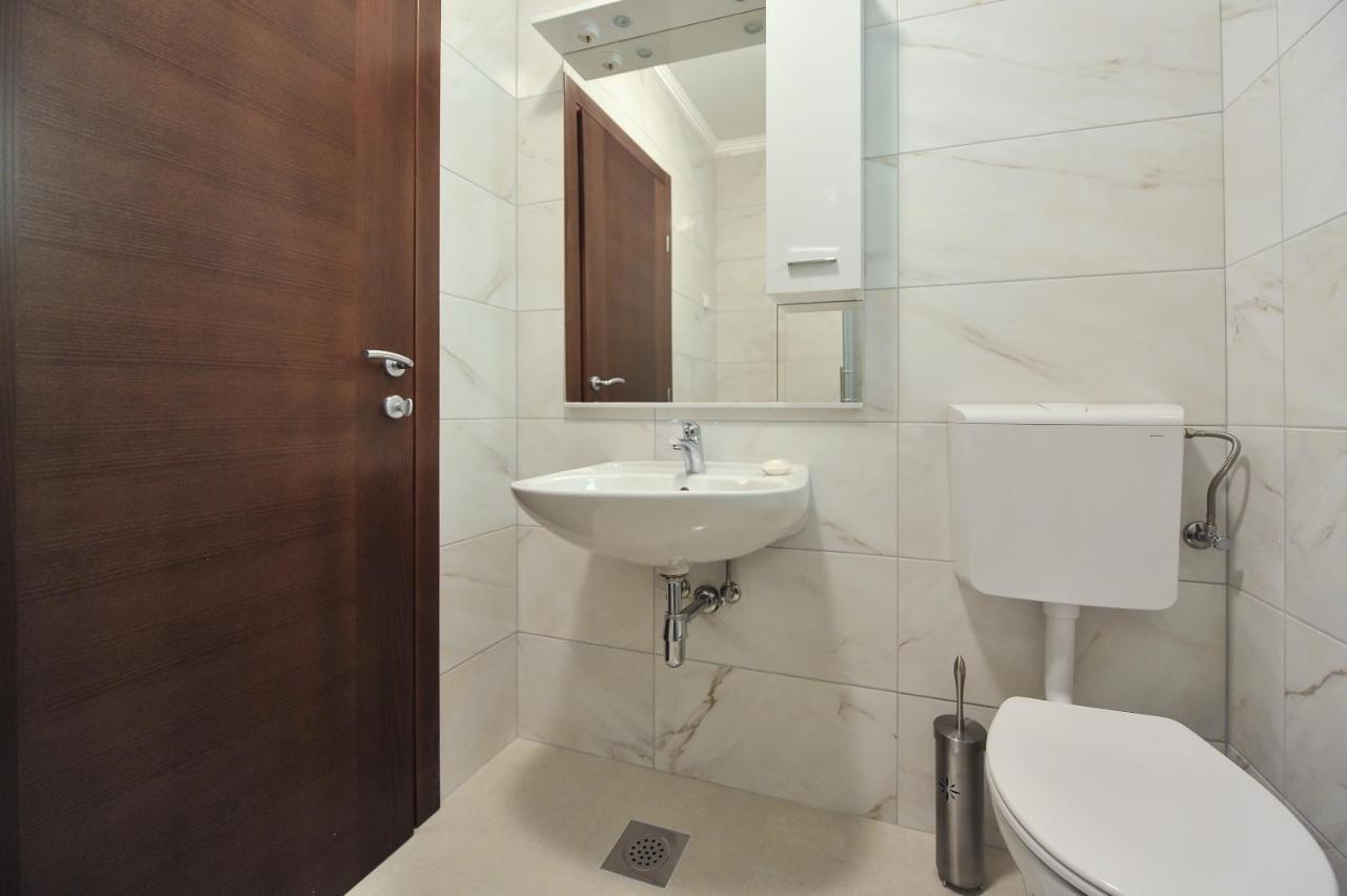 Apartmani Peric 1 Meka Draga Оброваць Екстер'єр фото